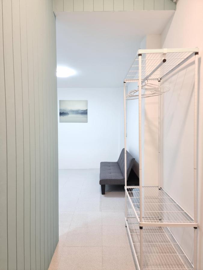 The Zai Apartment Ban Krathum Lom Zewnętrze zdjęcie