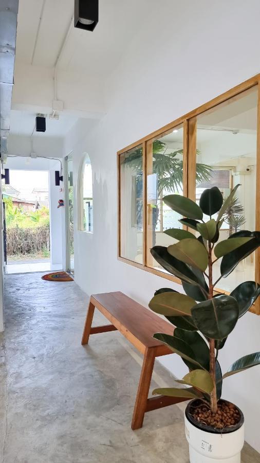 The Zai Apartment Ban Krathum Lom Zewnętrze zdjęcie
