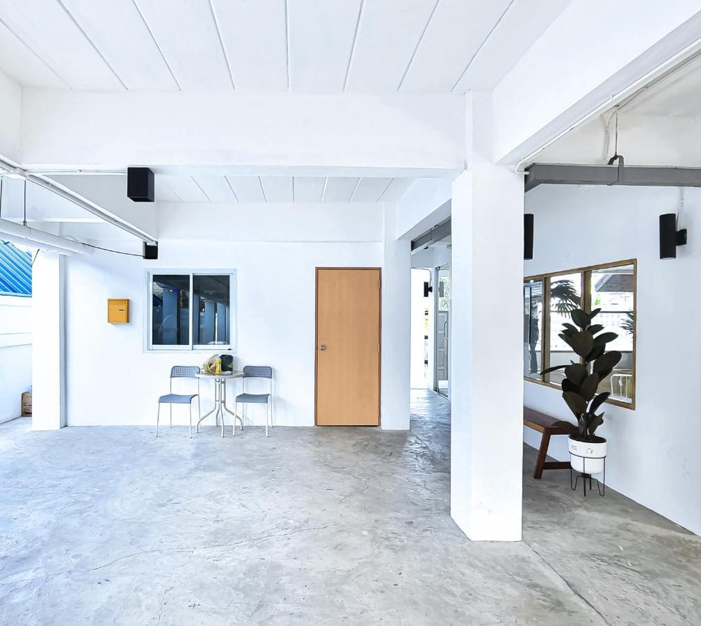 The Zai Apartment Ban Krathum Lom Zewnętrze zdjęcie